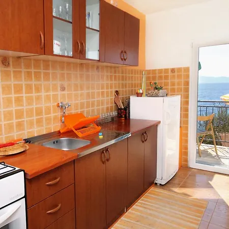 Seaside House For Families With Children Cove Tvrdni Dolac, Hvar - 2057 Gdinj