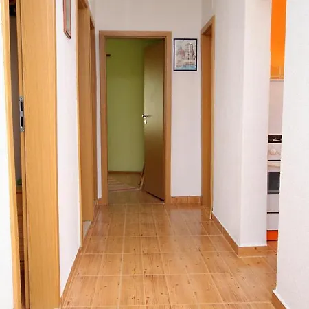 Seaside House For Families With Children Cove Tvrdni Dolac, Hvar - 2057 Gdinj