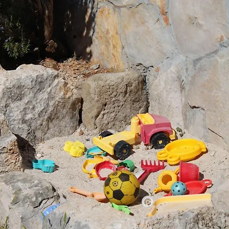 Дом отдыха Seaside House For Families With Children Cove Tvrdni Dolac, Hvar - 2057